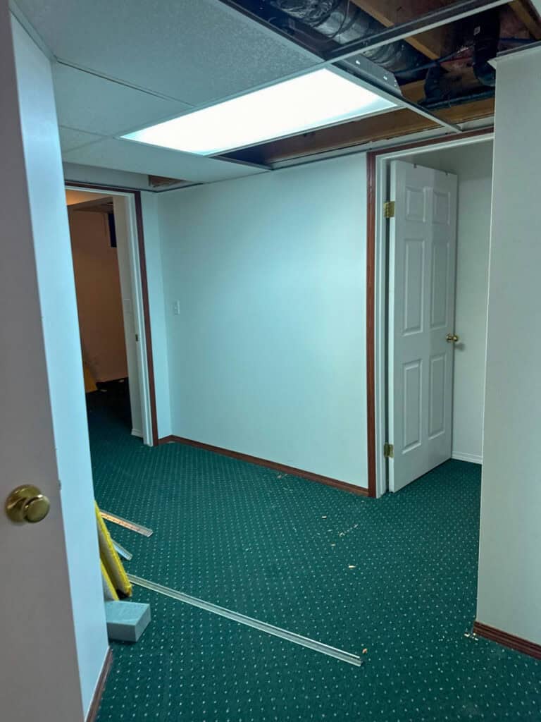 Crossfield Poly B Replacement | Calgary – Case Study #617 84 Crossfield Poly B Replacement | Calgary – Case Study #617 83