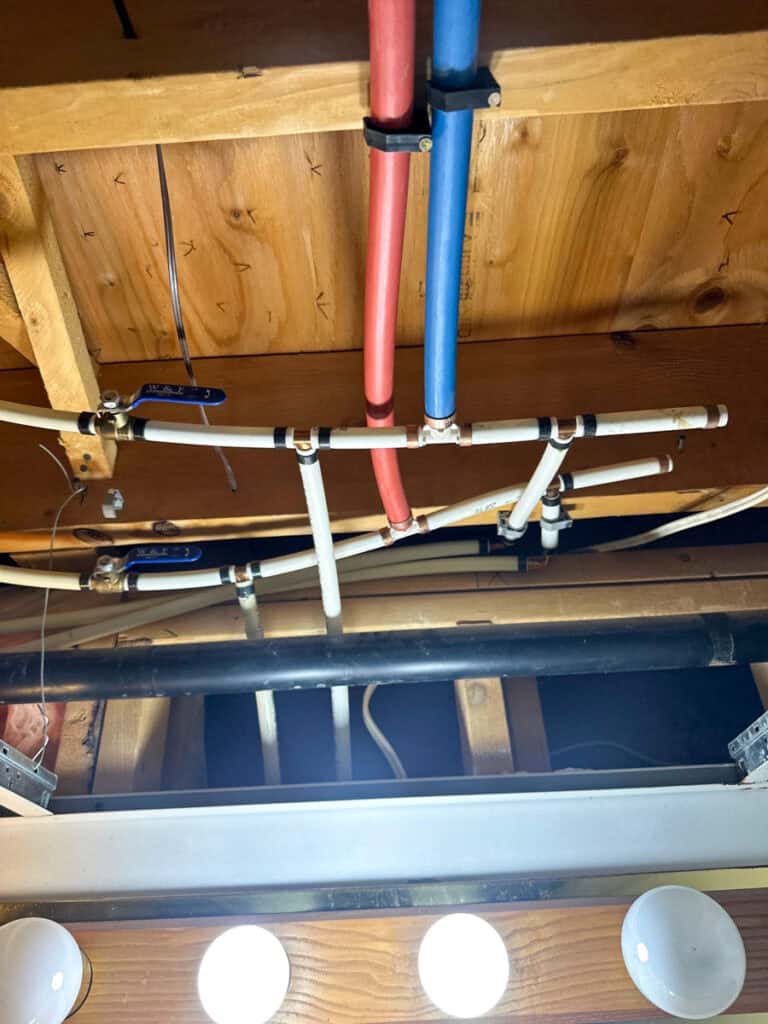 Crossfield Poly B Replacement | Calgary – Case Study #617 92 Crossfield Poly B Replacement | Calgary – Case Study #617 91