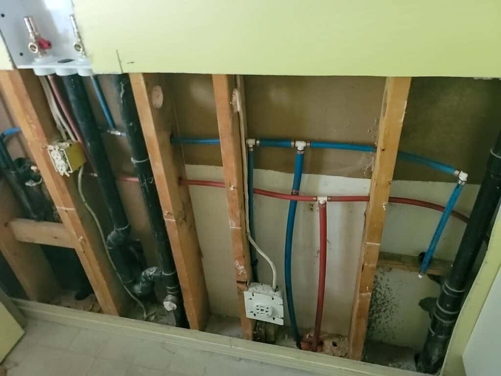 Delta Poly B Replacement | Ladner – Case Study #638 56 Delta Poly B Replacement | Ladner – Case Study #638 55