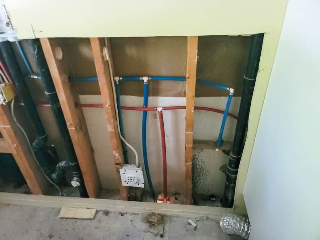 Delta Poly B Replacement | Ladner – Case Study #638 18 Delta Poly B Replacement | Ladner – Case Study #638 17