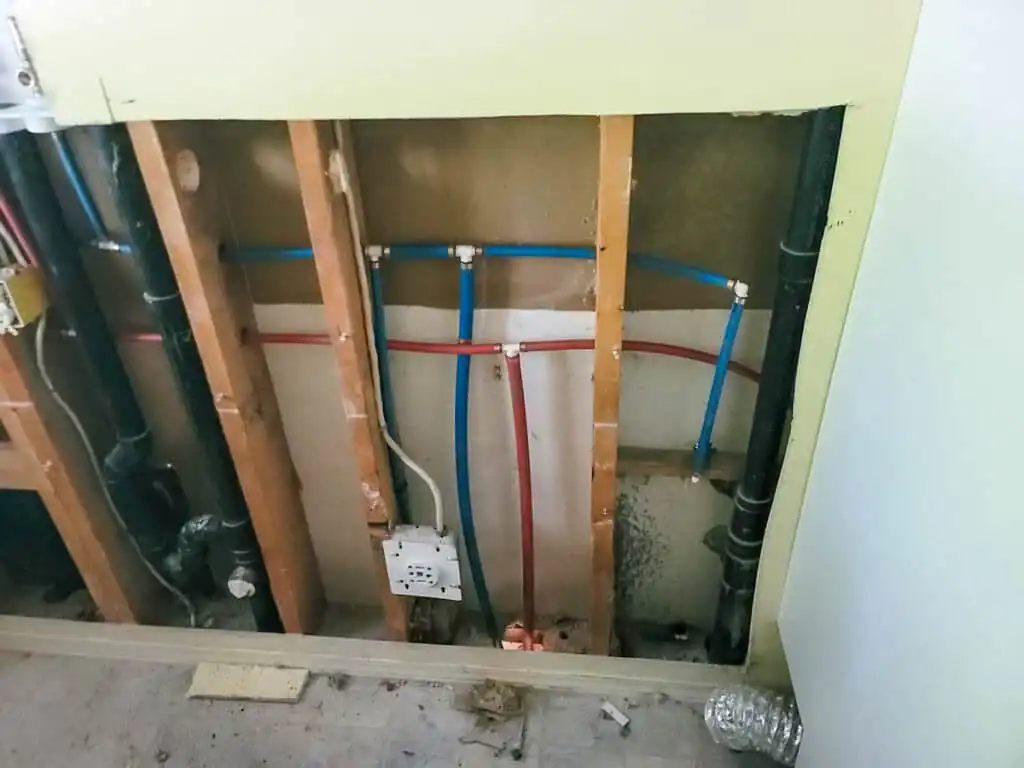 Delta Poly B Replacement | Ladner – Case Study #638 18 Delta Poly B Replacement | Ladner – Case Study #638 17