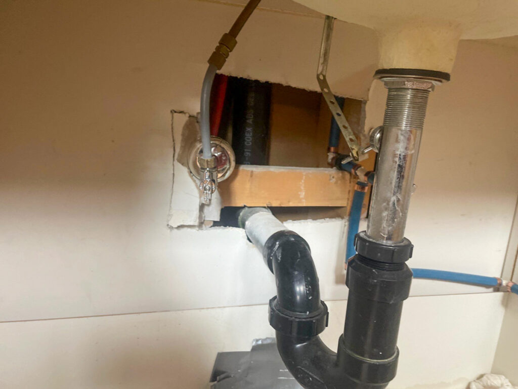 Ladner Bathroom Reno Poly B Replacement | Delta – Case Study #394 37 delta renovation poly b replacement 38