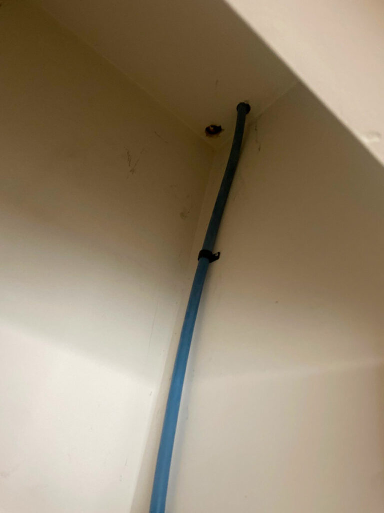 Ladner Bathroom Reno Poly B Replacement | Delta – Case Study #394 41 delta renovation poly b replacement 42