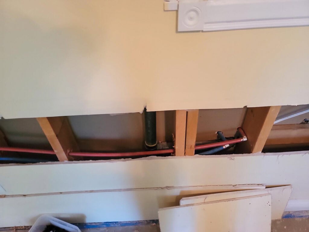 Delta Repipe Poly B Replacement | Ladner – Case Study #464 136 Delta Repipe Poly B Replacement | Ladner – Case Study #464 135