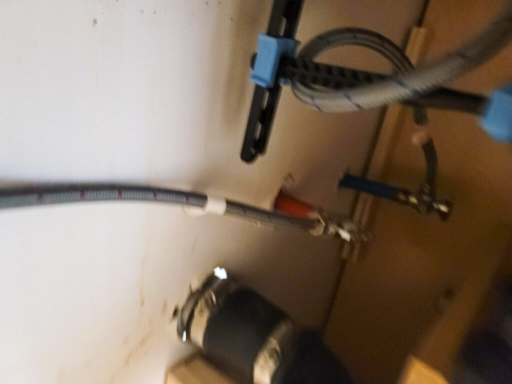 Delta Complex Poly B Replacement | Ladner – Case Study #385 147