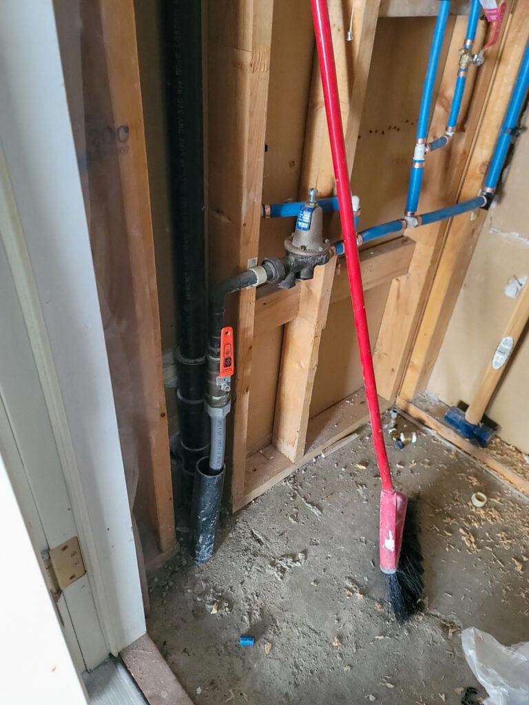 Delta Complex Poly B Replacement | Ladner – Case Study #385 205