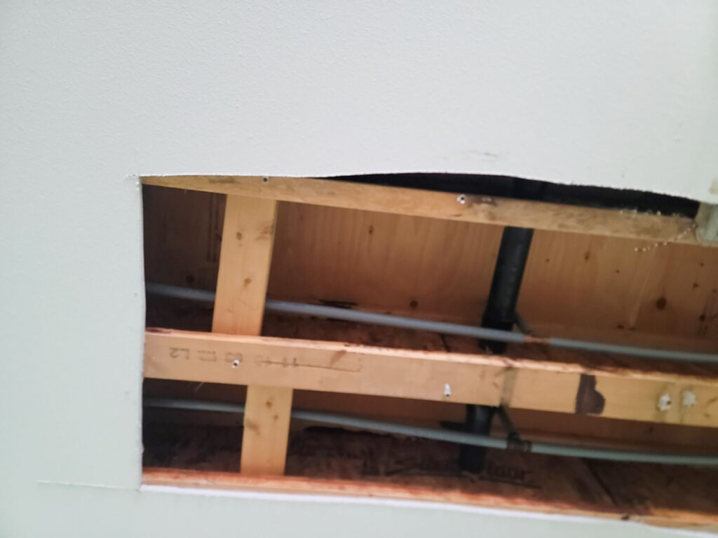 Ladner Strata Poly B Replacement | Delta – Case Study #391 172 Ladner Strata Poly B Replacement | Delta – Case Study #391 171