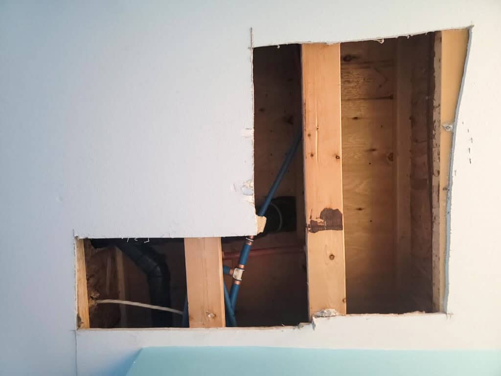 Delta Poly B Replacement | Vancouver – Case Study #396 16 Delta Poly B Replacement | Vancouver – Case Study #396 15