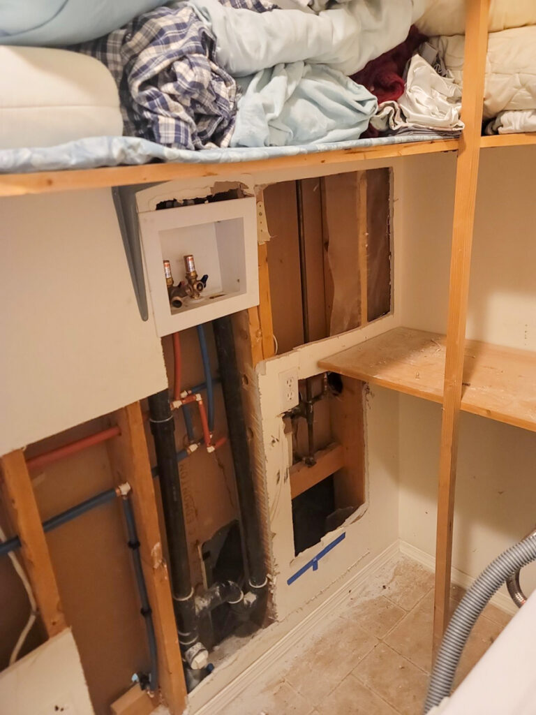 Delta Poly B Replacement | Vancouver – Case Study #396 54 Delta Poly B Replacement | Vancouver – Case Study #396 53