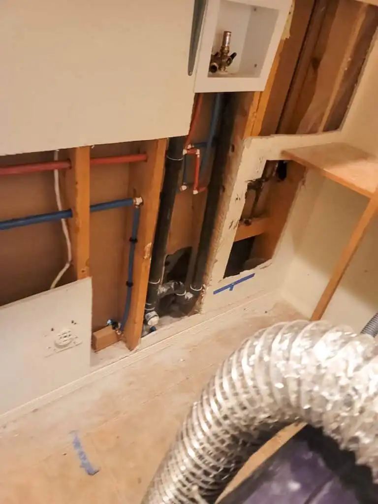 Delta Poly B Replacement | Vancouver – Case Study #396 57