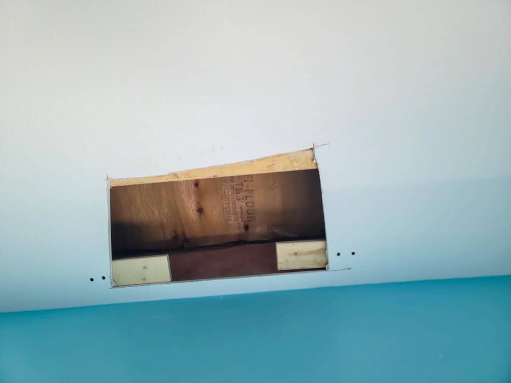 Delta Poly B Replacement | Vancouver – Case Study #396 80 Delta Poly B Replacement | Vancouver – Case Study #396 79