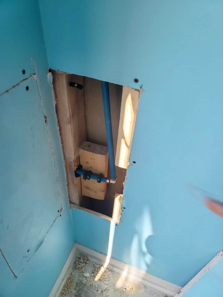 Delta Poly B Replacement | Vancouver – Case Study #396 84 Delta Poly B Replacement | Vancouver – Case Study #396 83