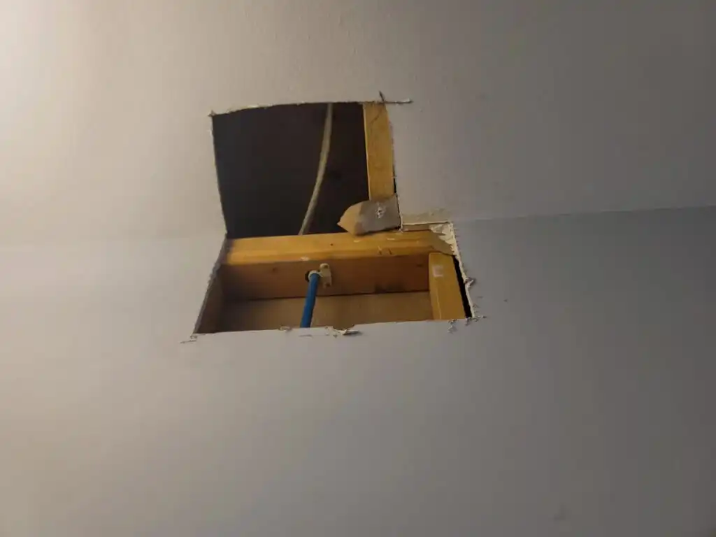 Delta Poly B Replacement | Vancouver – Case Study #396 99