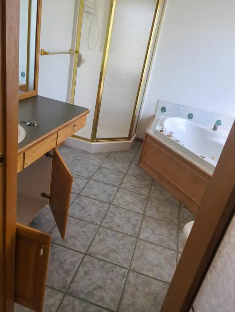 Drayton Valley Poly B Replacement | Edmonton – Case Study #462 19