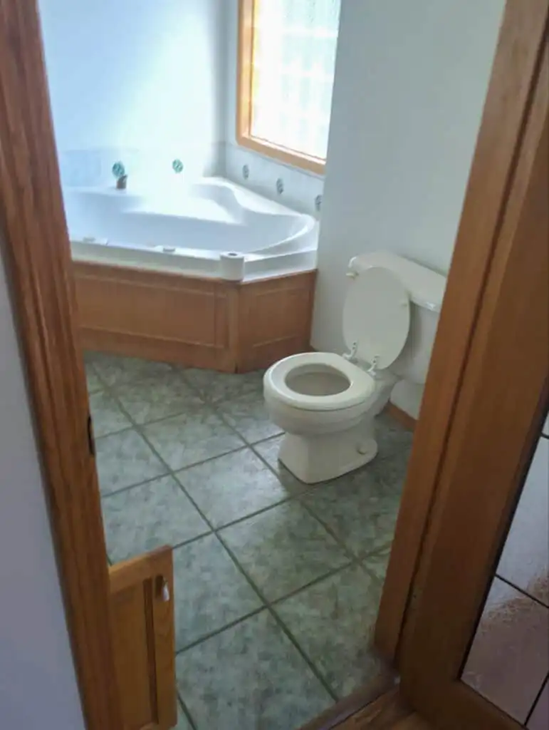 Drayton Valley Poly B Replacement | Edmonton – Case Study #462 21