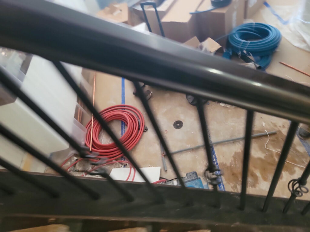 Ladner Townhouse Poly B Replacement | Delta – Case Study #390 217