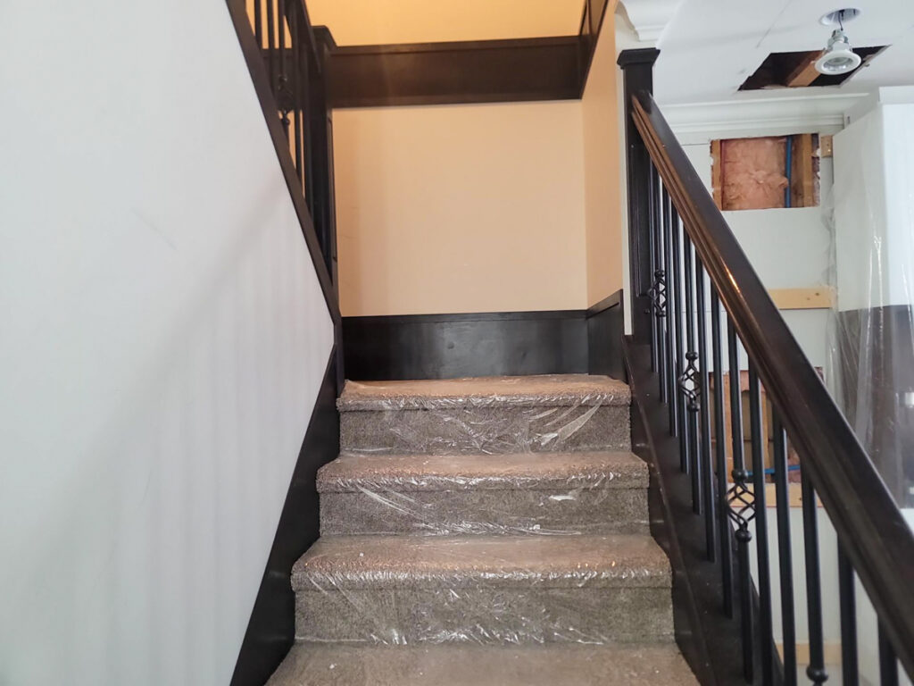 Ladner Townhouse Poly B Replacement | Delta – Case Study #390 227