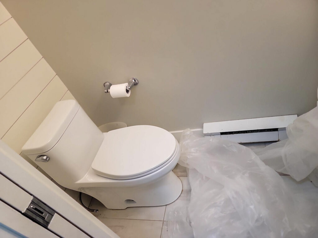 Ladner Townhouse Poly B Replacement | Delta – Case Study #390 229