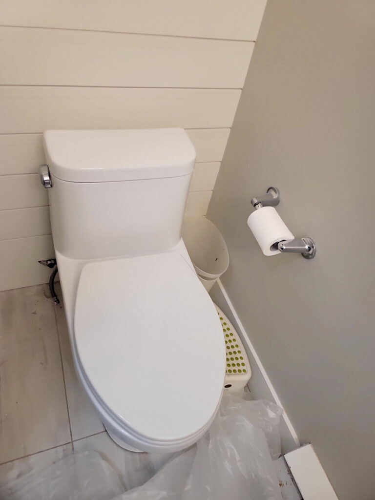 Ladner Townhouse Poly B Replacement | Delta – Case Study #390 31