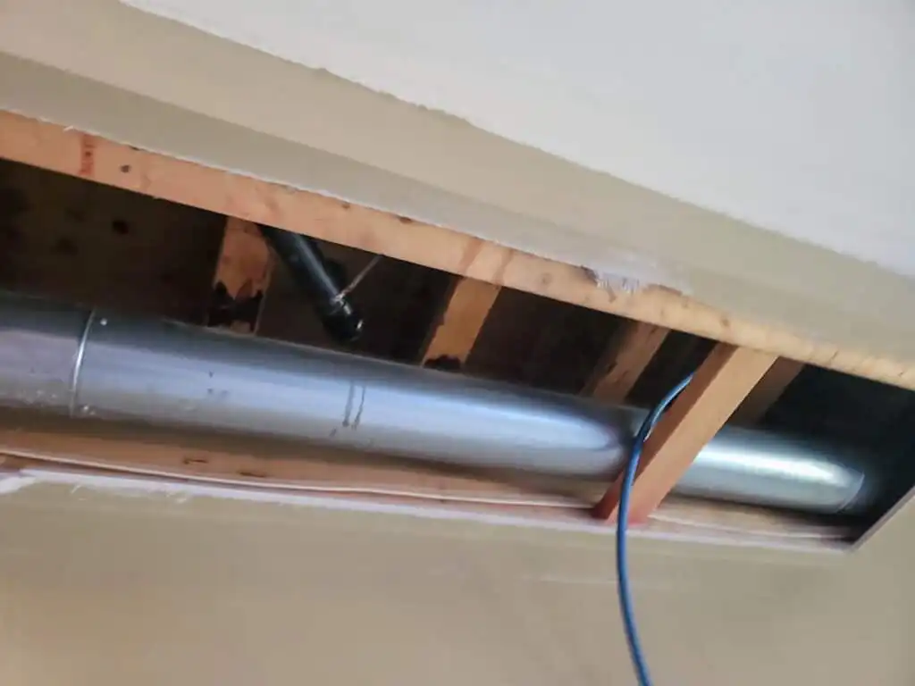 Ladner Renovation Poly B Replacement | Delta – Case Study #386 117