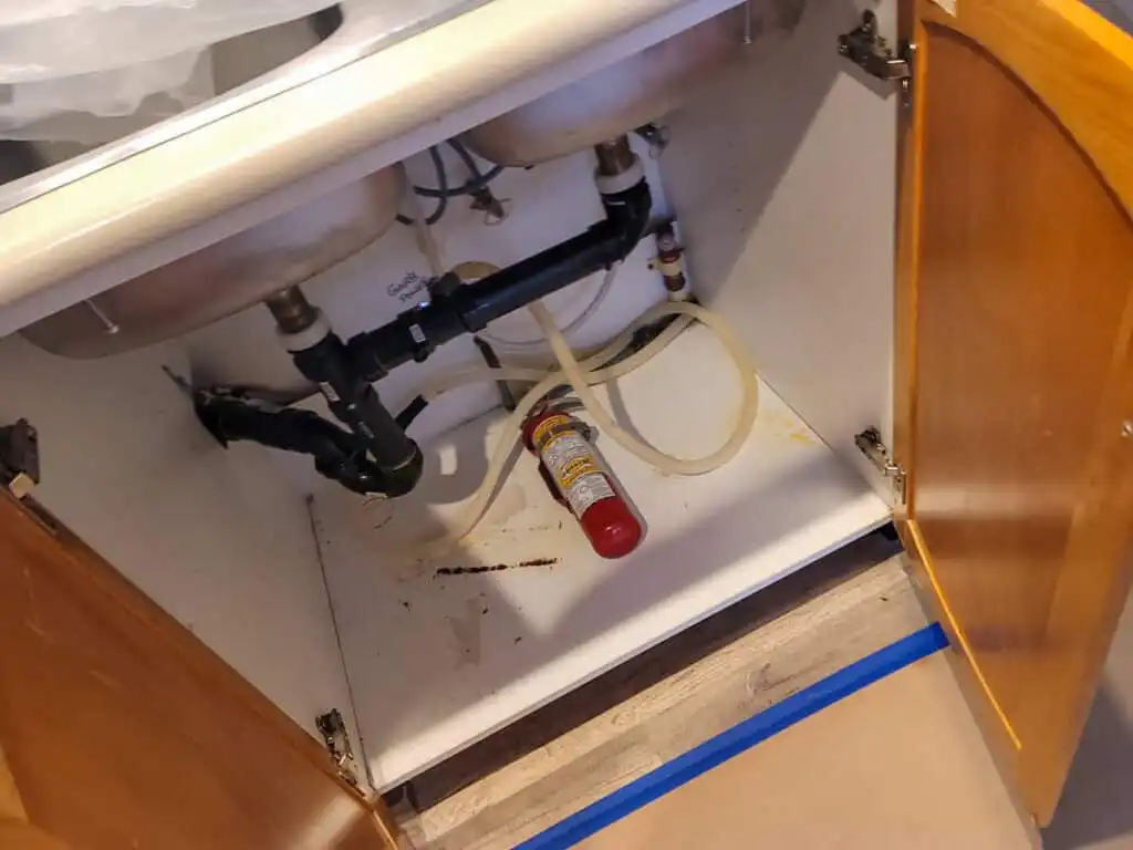 Ladner Renovation Poly B Replacement | Delta – Case Study #386 129