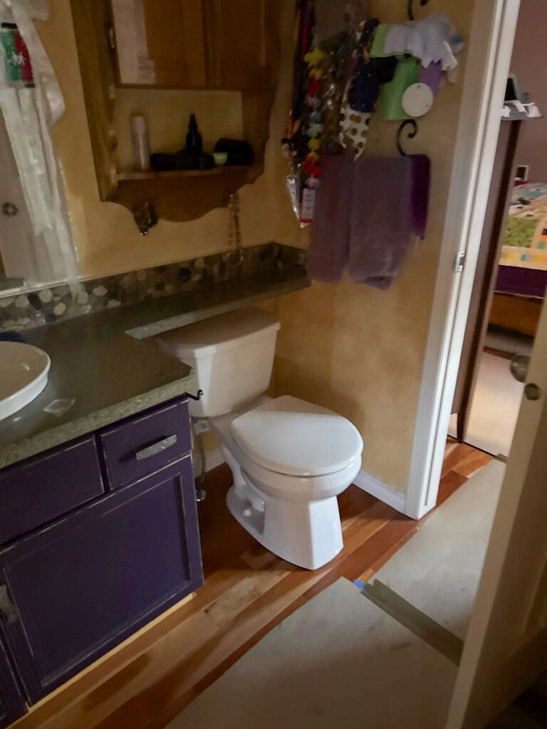 Riverbend Poly B Replacement | Calgary – Case Study #435 109